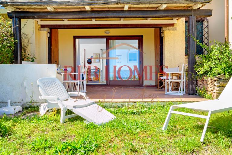 Apartment with garden | Sea view — photo 3