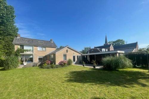 220 m² Villa