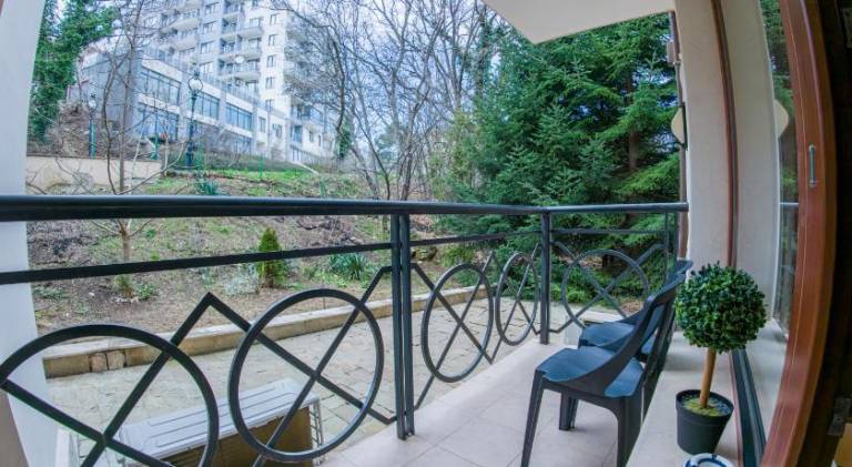 Apartment with 1 room for 4 persons — photo 3