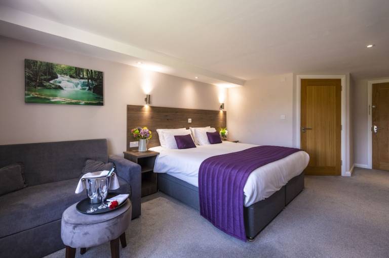 Accommodation  Redditch