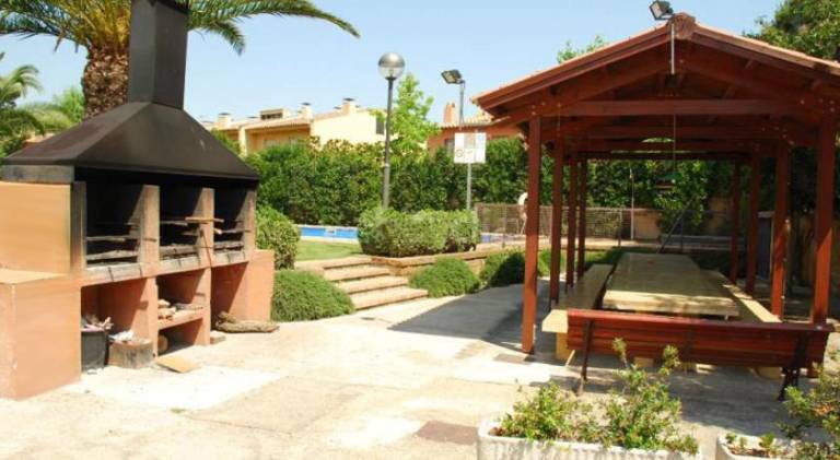 Rental apartment with pool | Close to the beach | Pet-friendly — photo 5