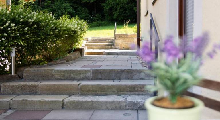 65 m&sup2; Apartment mit Hotelservice