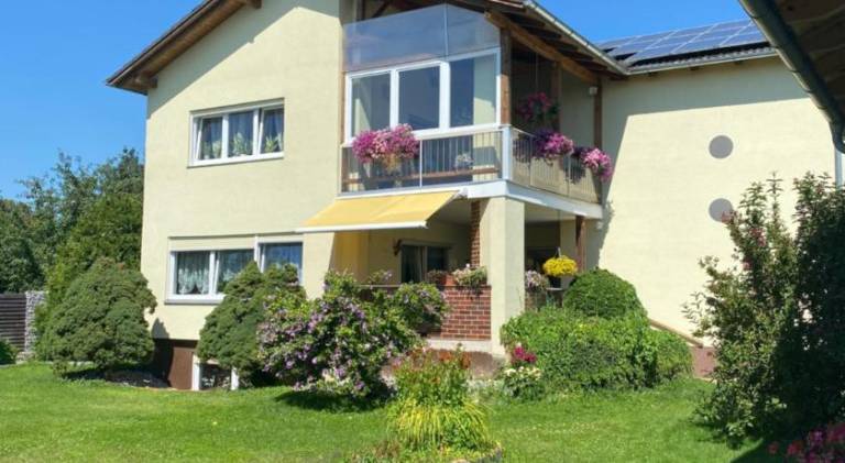 Apartment with 2 rooms for 6 persons in Kirchham
