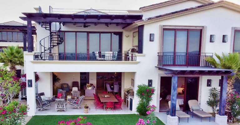 Villa  Palmilla