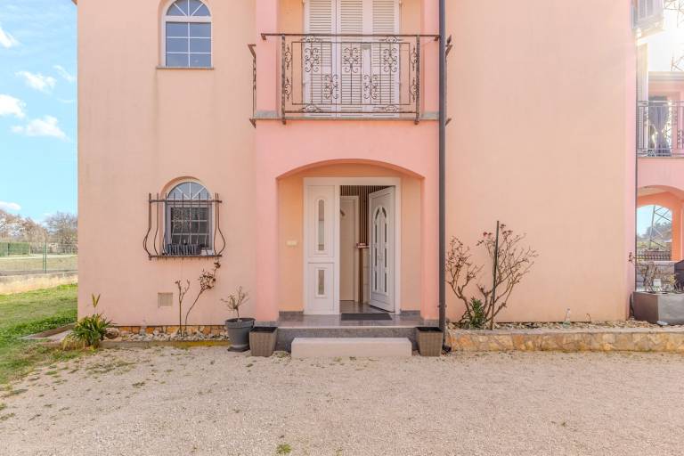 Child-friendly nice holiday apartment with garden & BBQ | Pets are welcome — photo 2