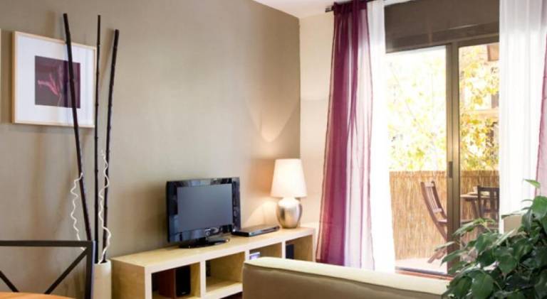 Pleasant apartment | Next to Sagrada Família | Pet-friendly — photo 2