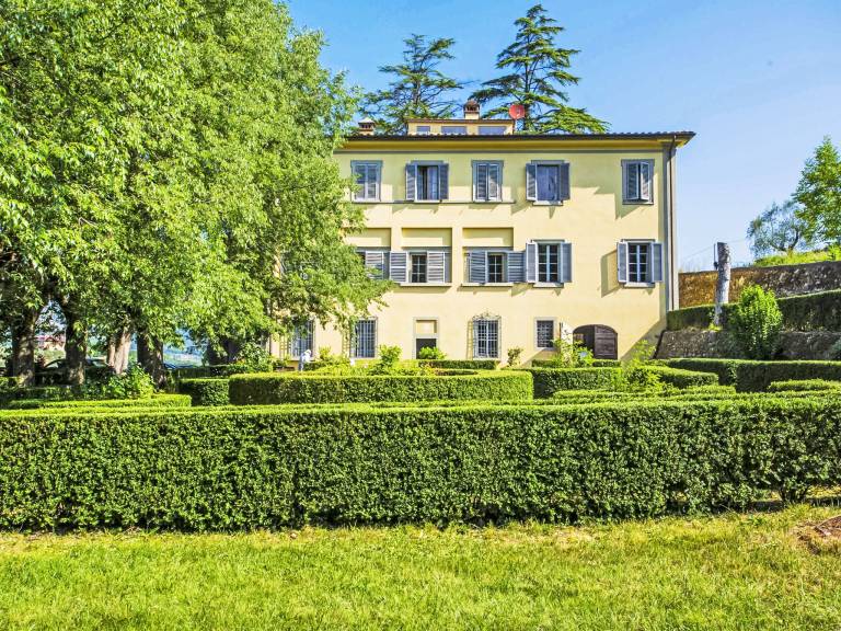 Ferienhaus in Serravalle Pistoiese für max. 16 Personen Ferienhaus in Serravalle Pistoiese für max. 16 Personen