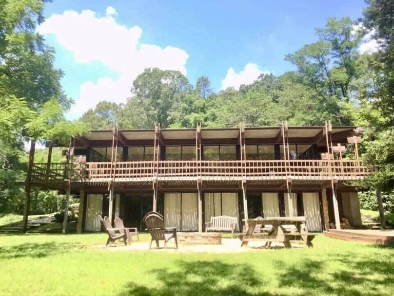 Lodge  Lancaster