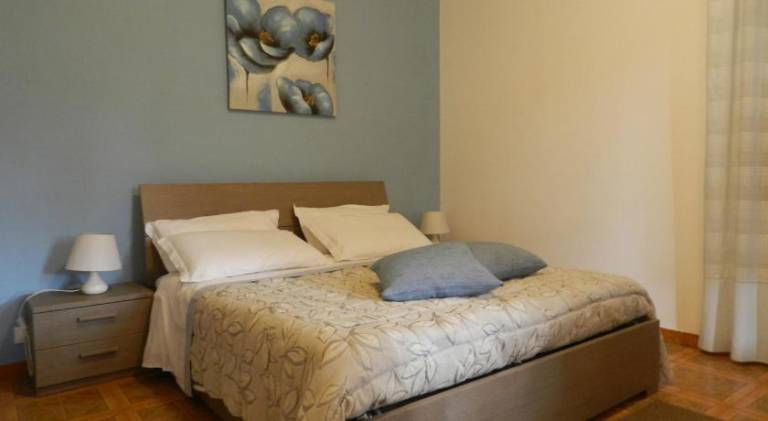 Rental apartment with 2 rooms for 4 persons — photo 2