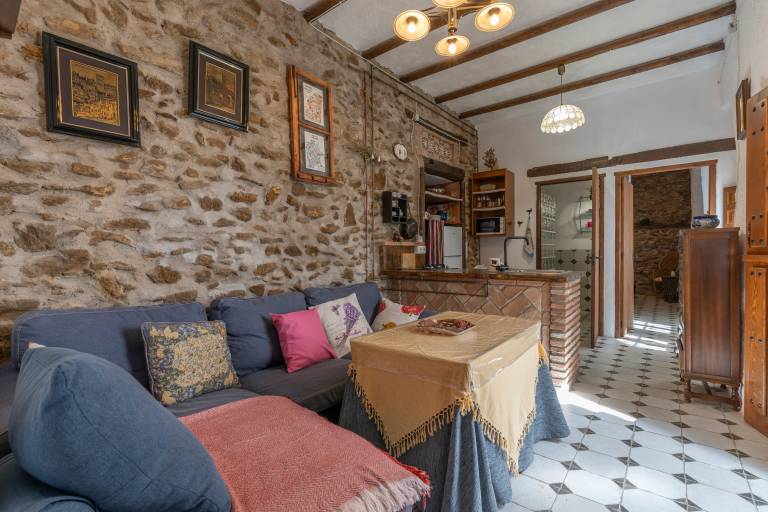 Apartment 'Los Churros Para 4' with Wi-Fi in Granada