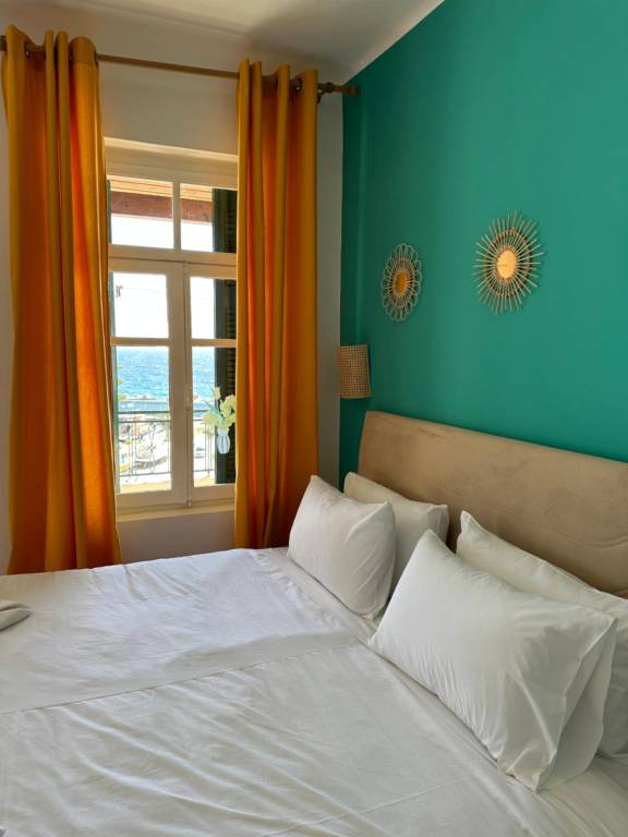 B&B with patio | Sea view — photo 2