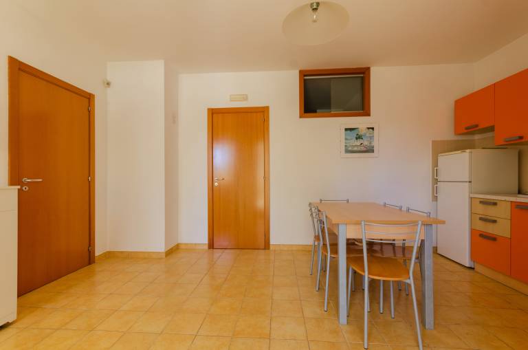 Rental apartment with garden & barbecue | Garden view — photo 5