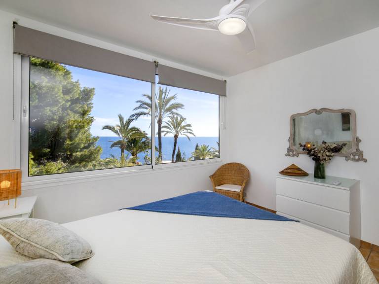 House with garden, patio & BBQ | Sea view — photo 5