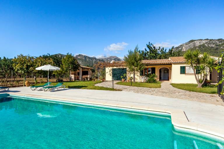 Fully equipped charming finca with private pool, garden & barbecue | Mountain view | Pets allowed — photo 2