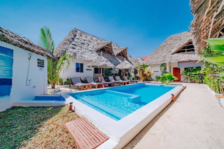 Apart-hotel Bwejuu