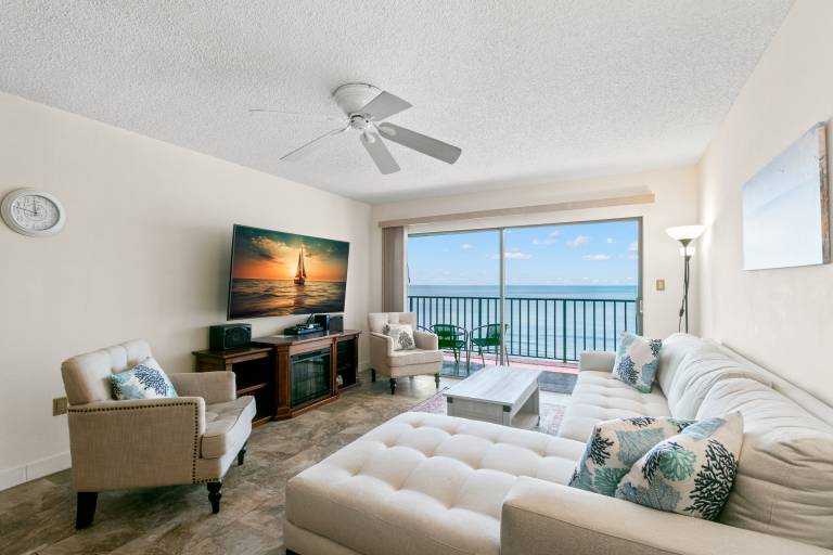 Condo  Treasure Island