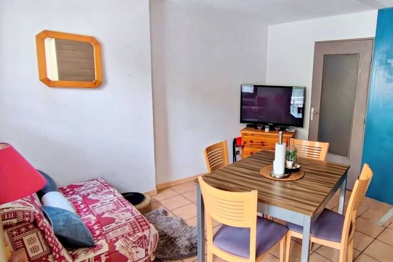 Family-oriented rental apartment | Next to the ski | Pets are welcome — photo 4