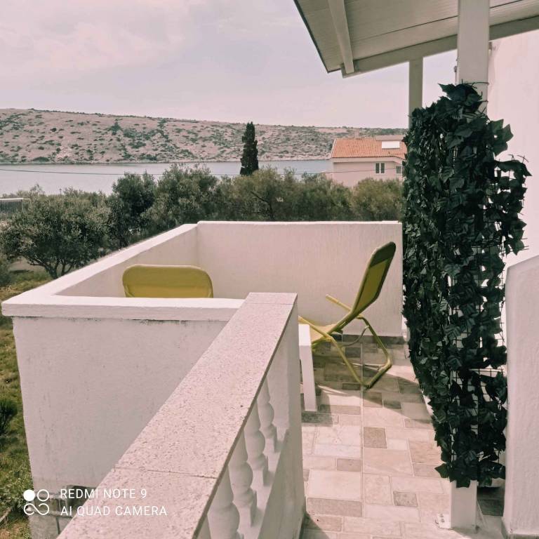 Holiday apartment mit Klimaanlage in Rab