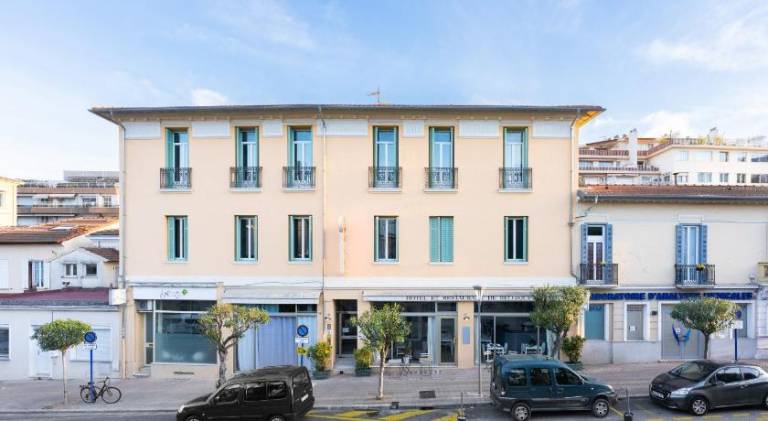 Hotel De Belgique a Menton — photo 5
