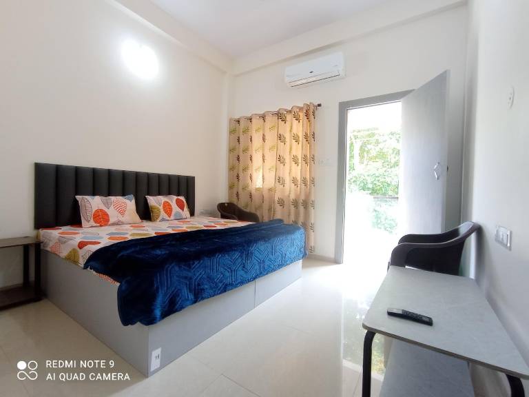 Pinaki Homestay in Indore