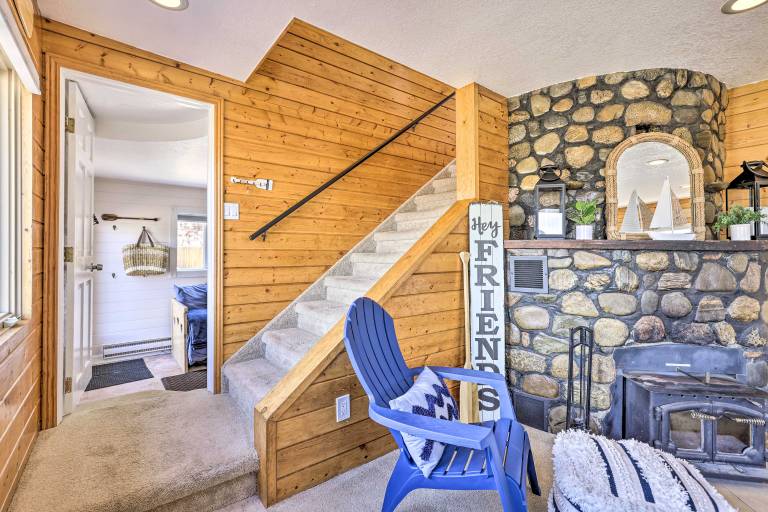 Walk to Water: Grand Lake Home w/ Hot Tub! — photo 4