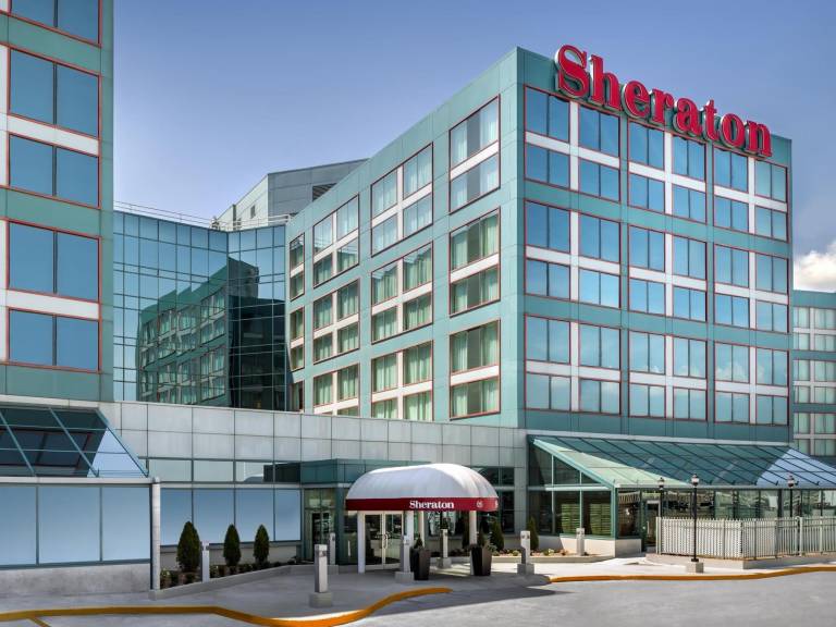 Sheraton Gateway Hotel in Toronto International Airport in Mississauga, ON