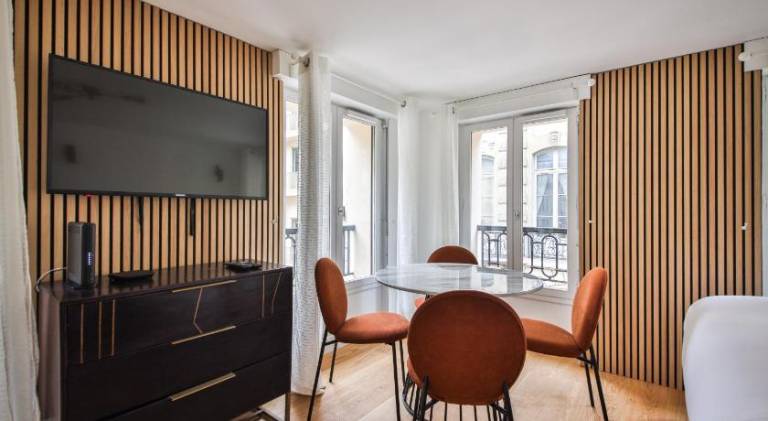 Holiday apartment | Close to Place de la Concorde | Pets allowed — photo 3