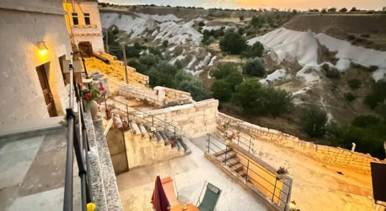 House with barbecue & patio | Pets are welcome in Ürgüp