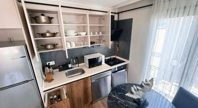Serviced apartment with terrace — photo 5