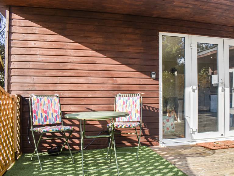 Cottage with terrace & garden — photo 2