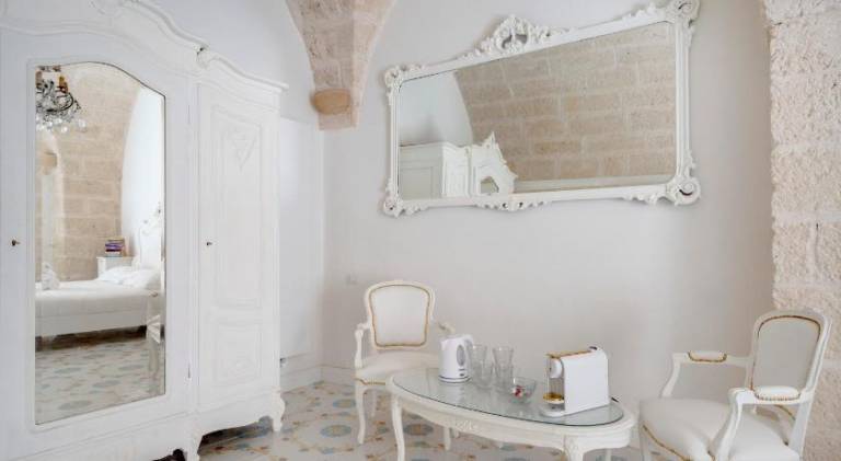 Elegant Comfort in the Historic Center-Palazzo Principessa — photo 3