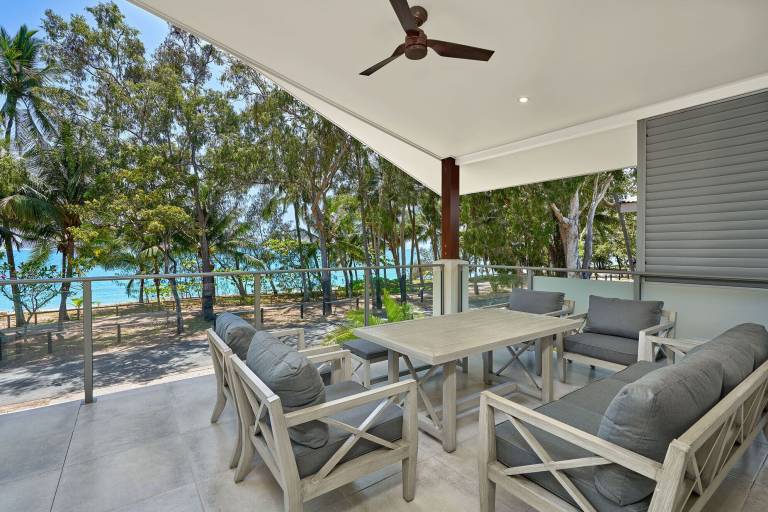 House Clifton Beach