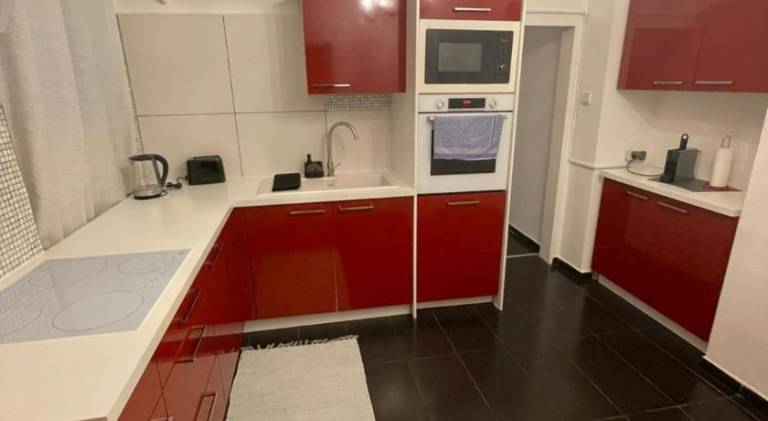 Apartment with 2 rooms for 5 persons — photo 3