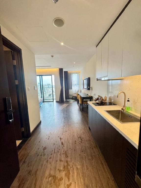 Vacation home with 1 room for 2 persons in Ha Long