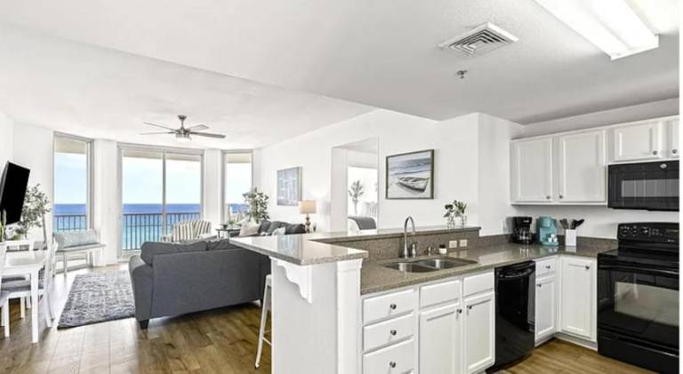 Beautiful apartment with jacuzzi & pool | Beach nearby | Pets are welcome — photo 5