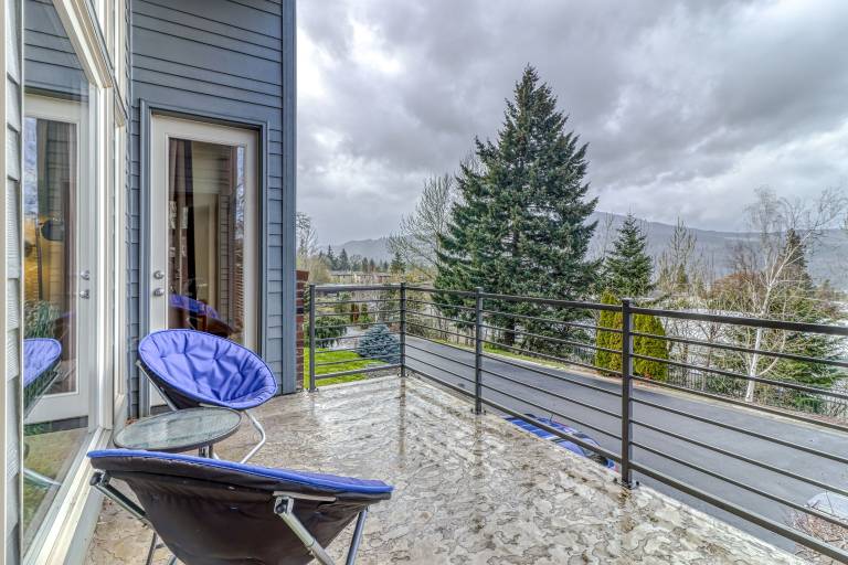 House Hood River