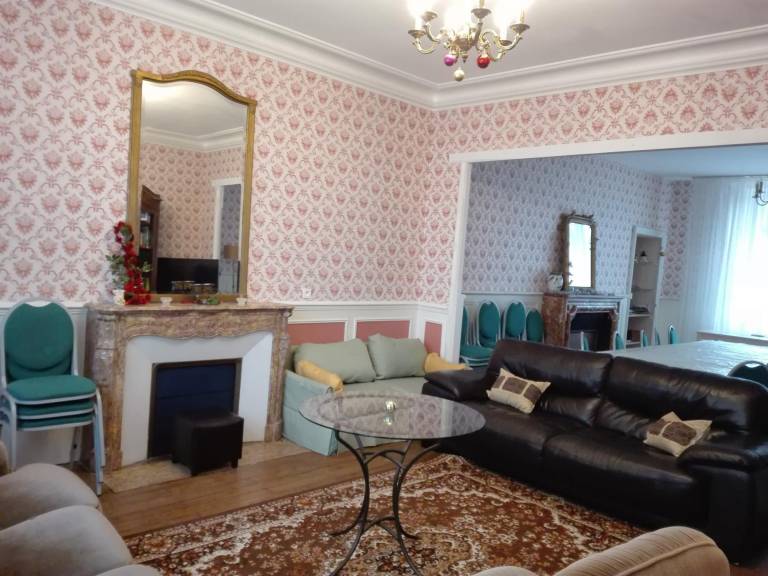 Fully equipped cottage with grill, pool & garden | Pets allowed — photo 3