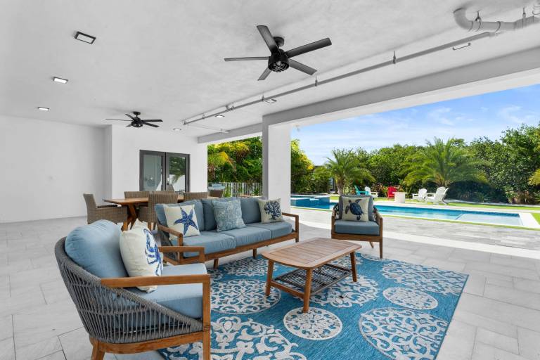 Ocean Muse Lux Waterfront Escape Pool Dock in Marathon, FL