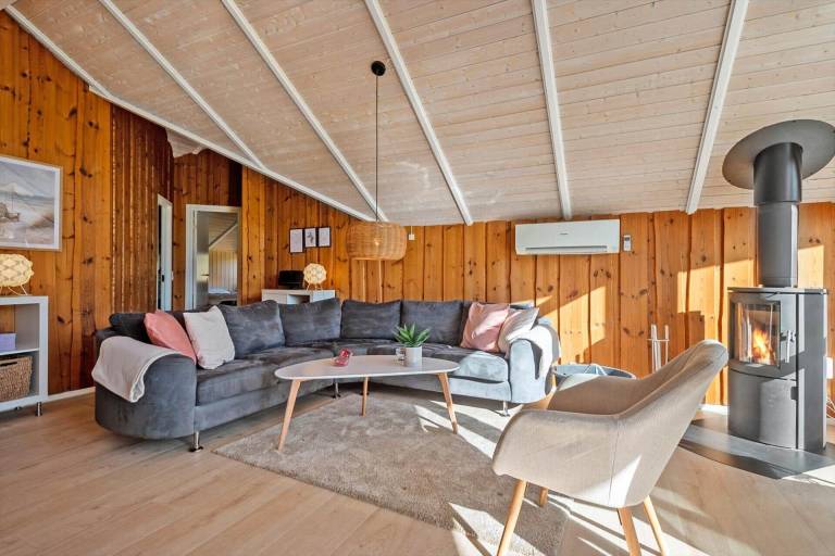 Fully equipped lovely house with hot tub, sauna & barbeque | Pets are welcome — photo 4