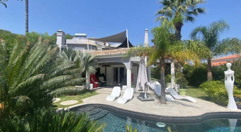 Ample villa with pool | Dogs allowed — photo 3