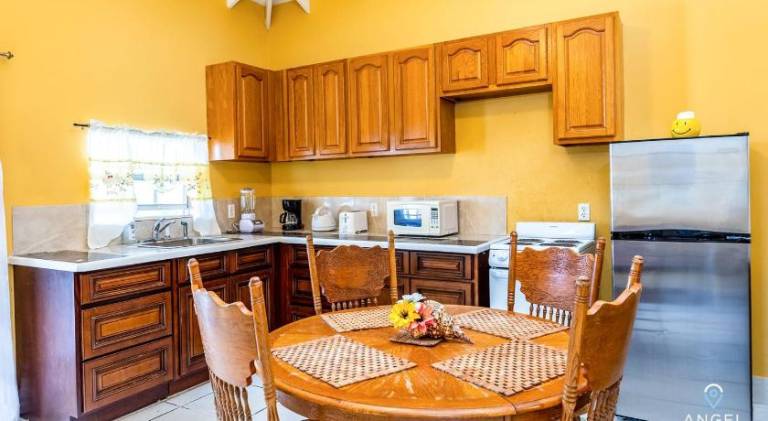 Chalk Sound Beach Residences Near Sapodilla Bay Beach by Angel Host! — photo 5