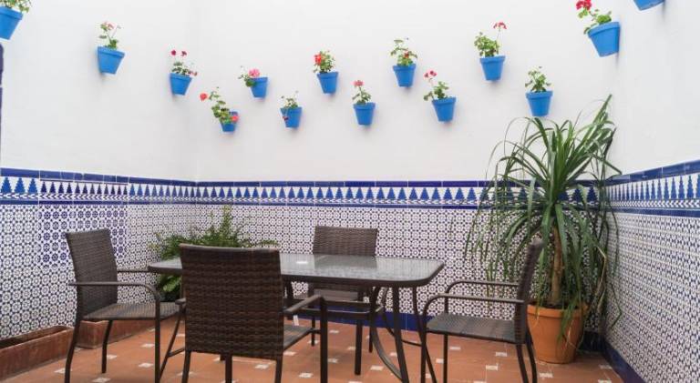 Apartment | Close to Mosque–Cathedral of Córdoba | Perfect for remote work — photo 5