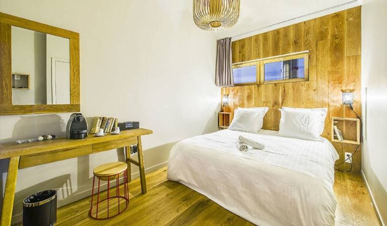 Hostel Paris