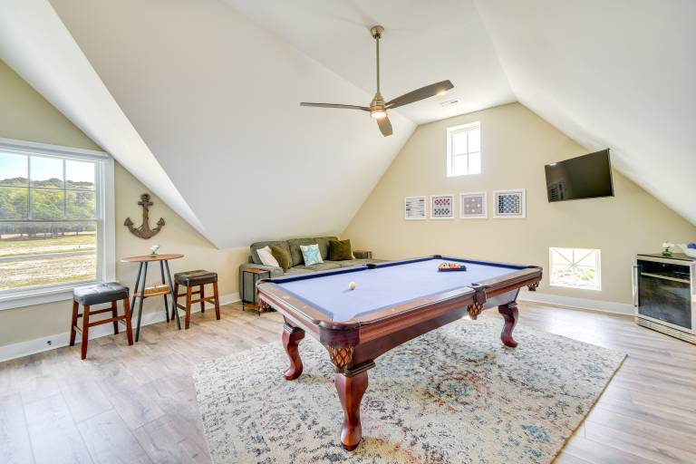 Near Beach & Trails: Elegant Home in Cape Charles! — photo 2