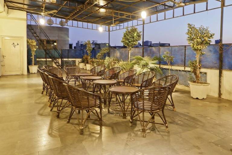 OYO Hotel Holy City — photo 5