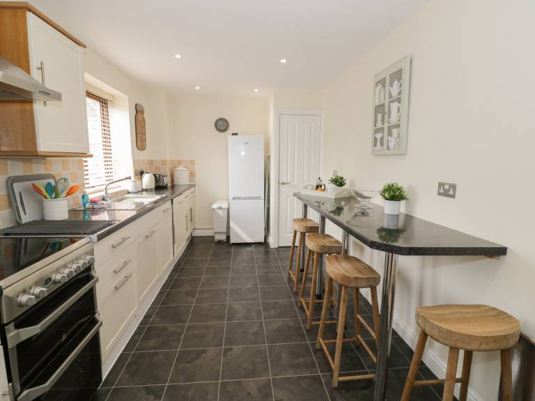 Child-friendly cottage with garden | Pets are welcome — photo 4