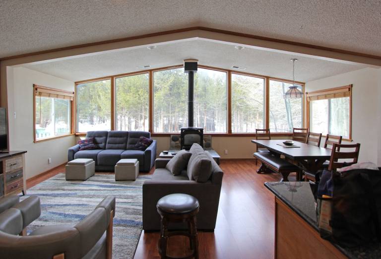 House Echo Lake
