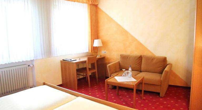 Hotel-Garni Goldener Schwan — photo 4