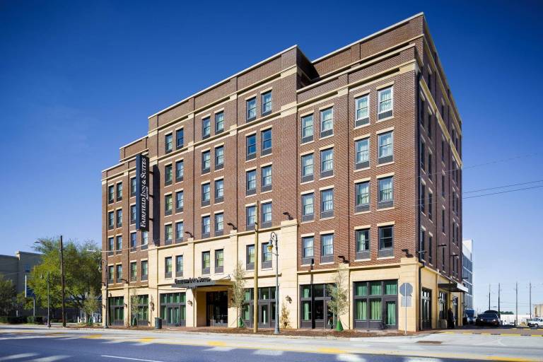 Fairfield by Marriott Inn & Suites Savannah Downtown/Historic District in Savannah, GA