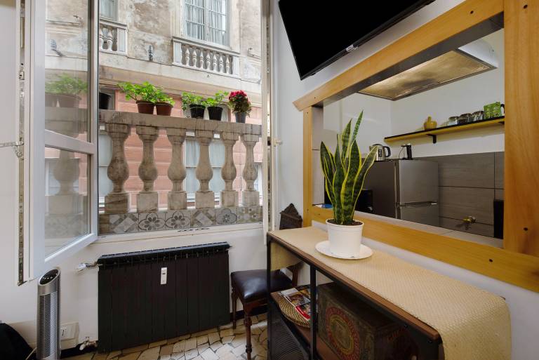 Wonderful apartment with fast internet | Next to Piazza De Ferrari | City view | Good for workation | Pets allowed — photo 2